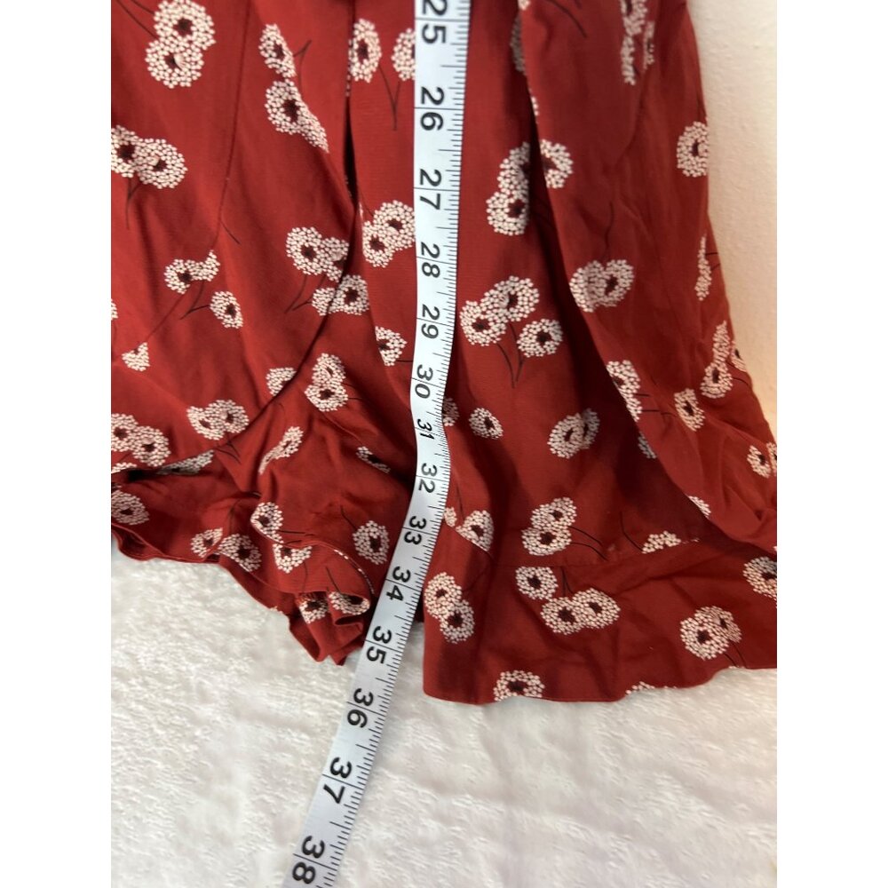 LOFT Rust Red Floral Wrap Dress Skort Daisy Print Boho Short Sleeve Romper 10P - Picture 5 of 7